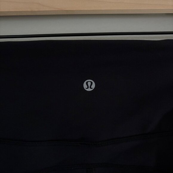 Lululemon In Movement Cropped High-Rise Leggings Everlux 19” Black Cooling 8 - Picture 8 of 11